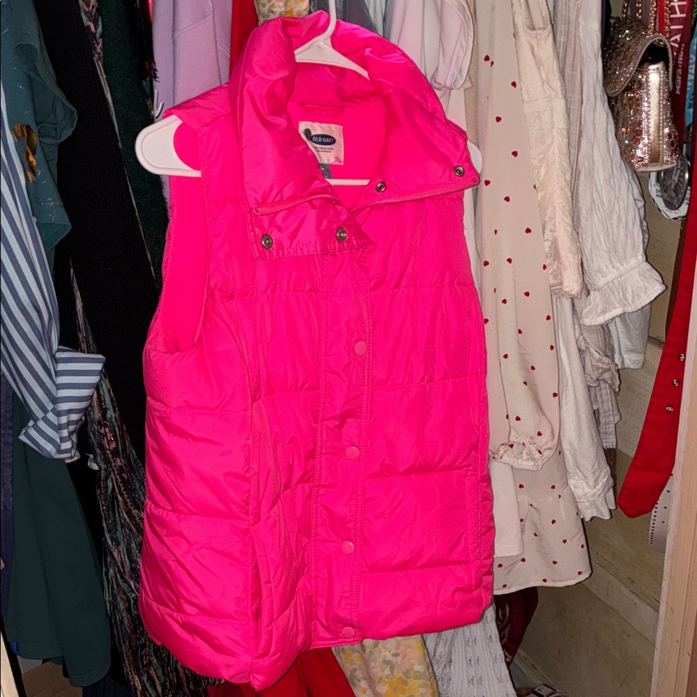 Old Navy Bright Hot Pink Quilted Puffer Vest w pockets & functional buttons &zip